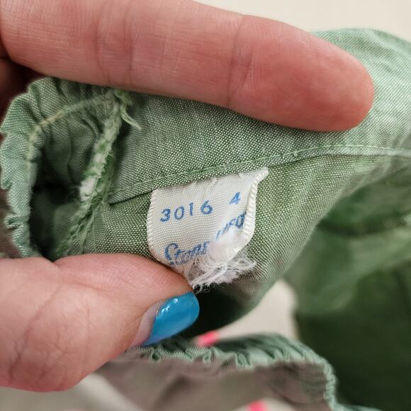 Vintage Green Lightweight Shorts 4t - Picture 6 of 7